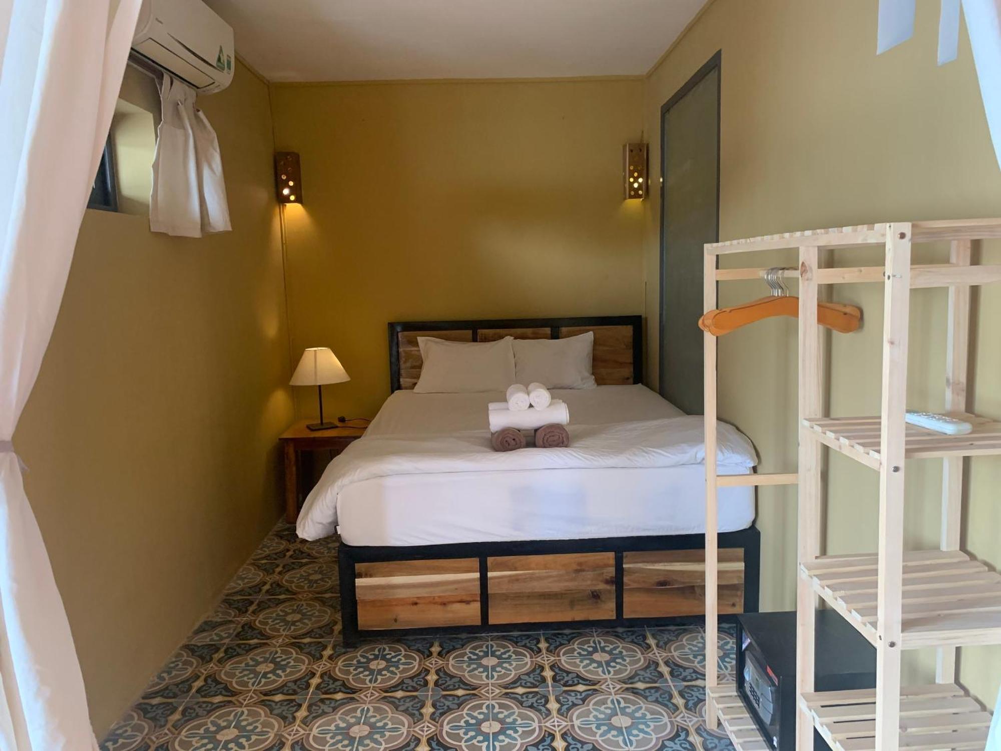 Eco Lagoon Guest house